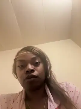 MimiMocha online show from April 11, 5:02 am