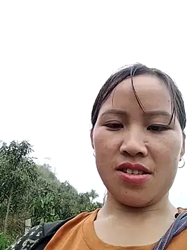 Yo-must online show from April 18, 8:50 am