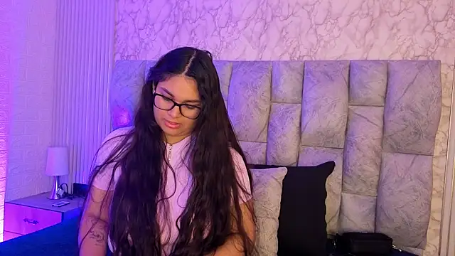 AmeliaCastell online show from April 19, 10:45 pm