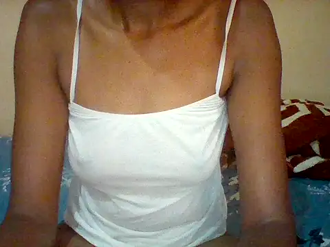 TracyMeme1999 online show from April 17, 6:37 am