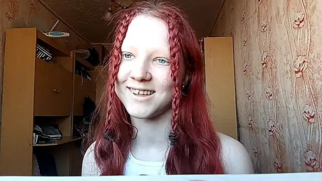 BirgitKamal online show from April 13, 11:22 am