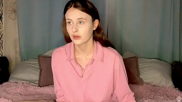 NessBarre online show from June 8, 7:36 pm