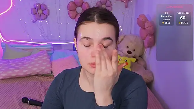 Kacey Love online show from April 13, 1:34 pm