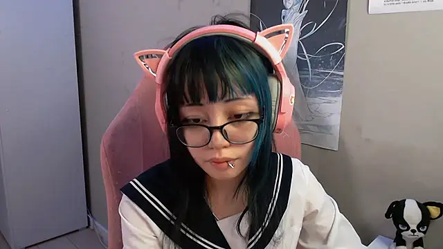 SaxonDibs online show from April 15, 1:11 pm