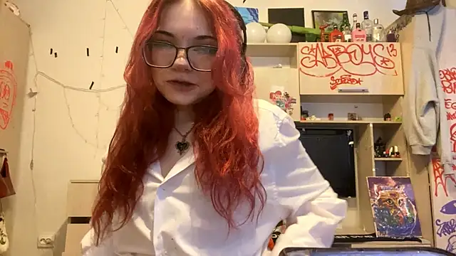 RedHeadCat online show from April 9, 1:49 pm
