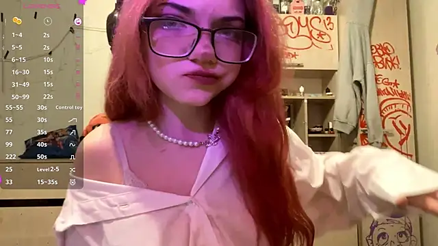 RedHeadCat online show from April 17, 10:12 pm