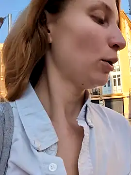 Julialexxxx online show from July 5, 6:08 am