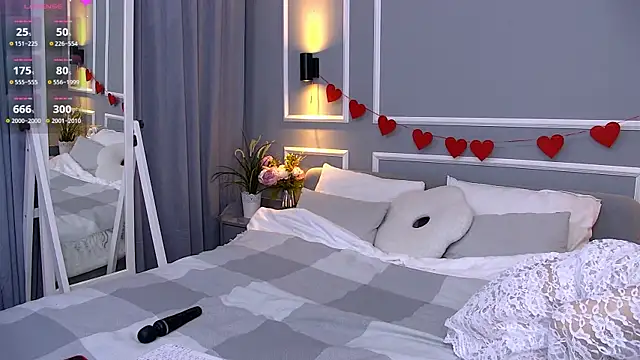 RubyCollin online show from April 15, 8:20 pm