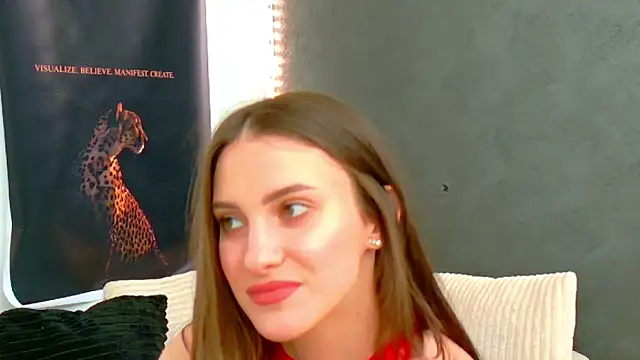 Amira a online show from April 9, 11:04 am