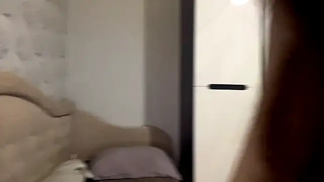 braveblush online show from April 16, 9:25 pm