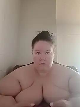 hisalphaqueen27 online show from April 12, 4:43 pm