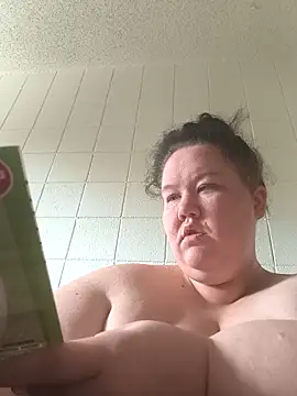 hisalphaqueen27 online show from April 10, 5:08 pm