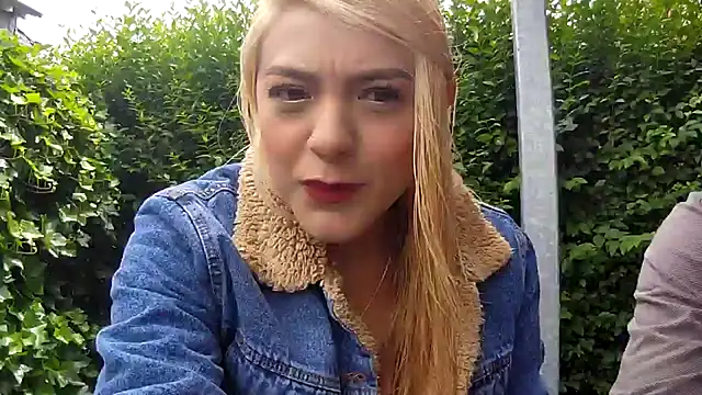 SilvyDiamond online show from June 4, 11:47 am