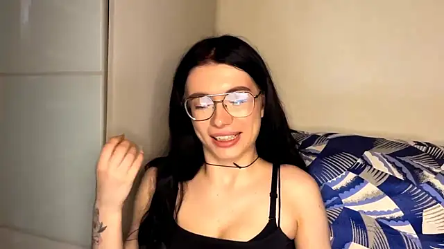 RenataBrought online show from April 16, 8:08 pm