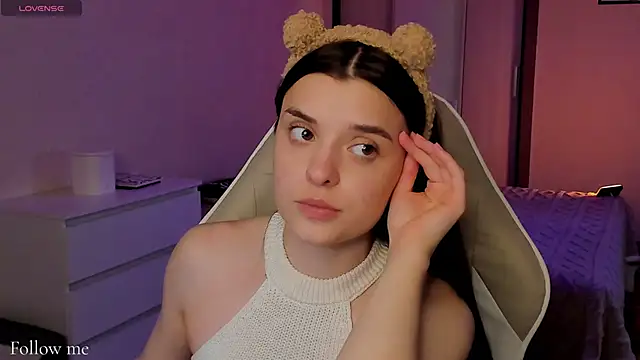 H4naFit online show from April 14, 2:17 pm