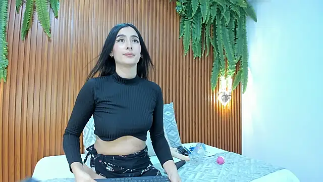 aliice diaz online show from April 18, 7:58 pm