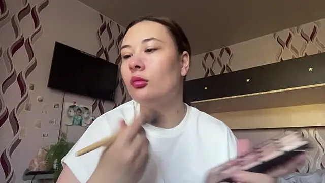 MarcieAdjei online show from April 19, 5:18 am