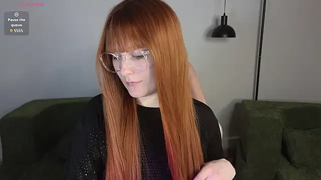 JessieWayy online show from April 18, 7:44 am