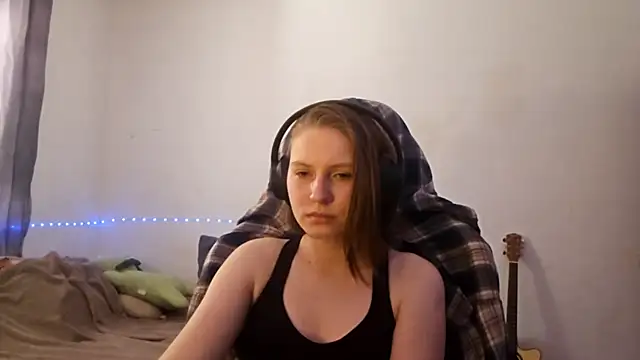 WesleyFrohling online show from April 12, 9:12 am