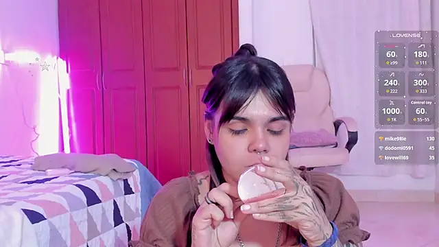 valkyria x online show from April 27, 7:33 pm