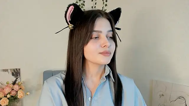 MarianneAuvil online show from April 15, 7:58 pm