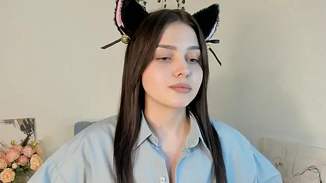 MarianneAuvil online show from April 15, 6:52 pm