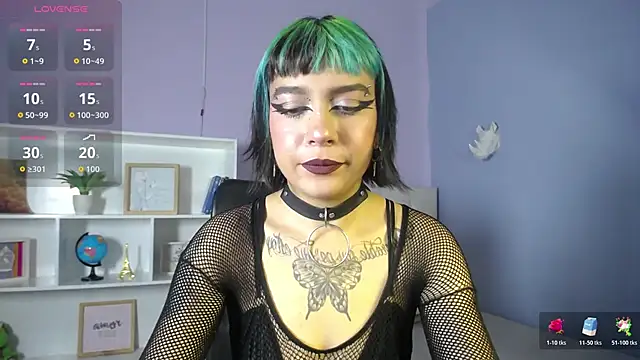 velveth noir online show from April 17, 2:08 pm