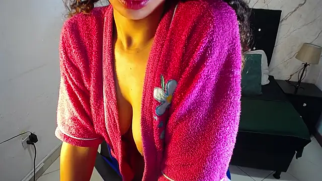 hasley cute online show from April 16, 9:39 pm