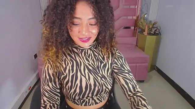 Brittany ch online show from April 16, 8:08 pm