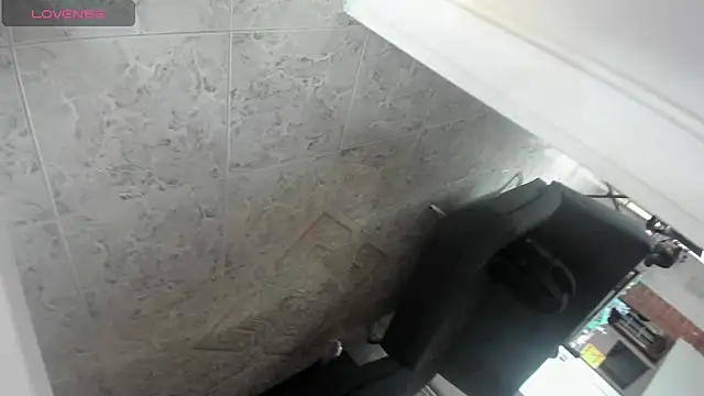 JadeMills2 online show from April 12, 7:49 pm