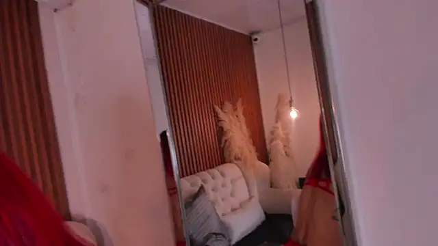 Karathorn  online show from April 10, 7:42 pm