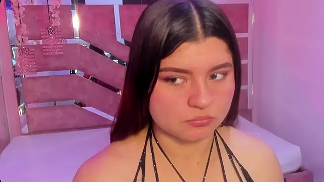 SweetieDaniela  online show from April 19, 12:49 pm