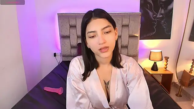 candy tina online show from April 18, 4:53 pm