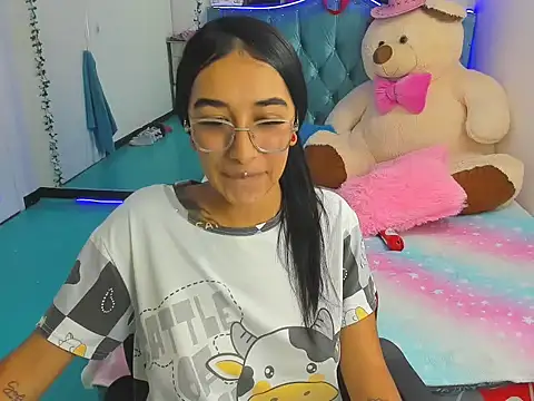 valery taylor 1 online show from April 14, 2:22 am