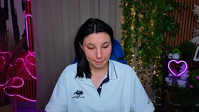 SharonBrowns online show from April 16, 8:08 pm