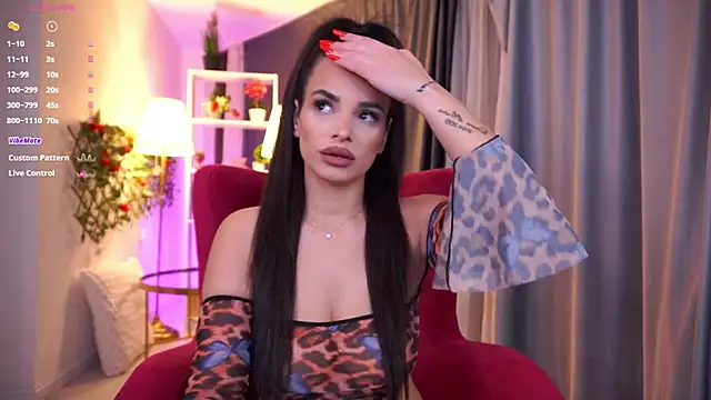 NayraJade online show from April 19, 7:27 pm