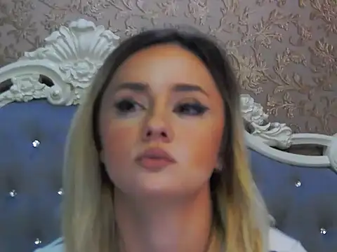 Ivy Quin online show from April 18, 3:53 am