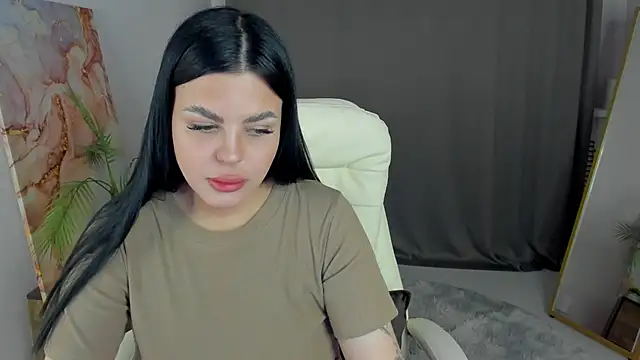 Oliviabagheera online show from April 16, 4:13 am