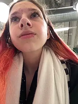 michelle lovique online show from April 16, 7:19 am