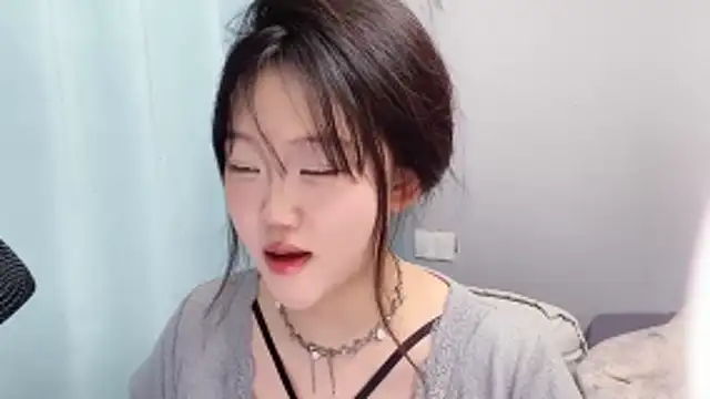 Lilababy00 online show from April 15, 11:00 am