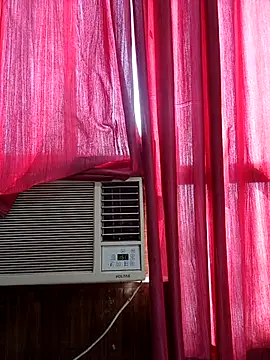 cute dimple0 online show from April 19, 2:33 am