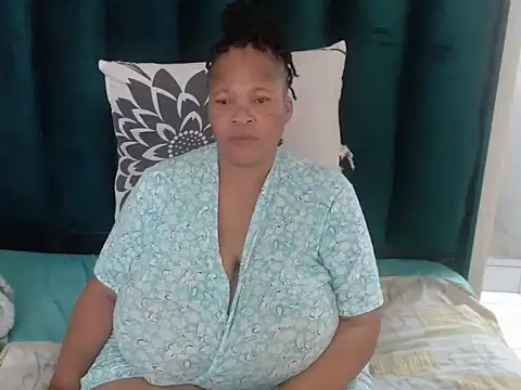 CaramelMelons78 online show from April 12, 5:21 am