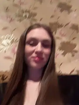 AlinaLove3213 online show from April 18, 7:40 pm