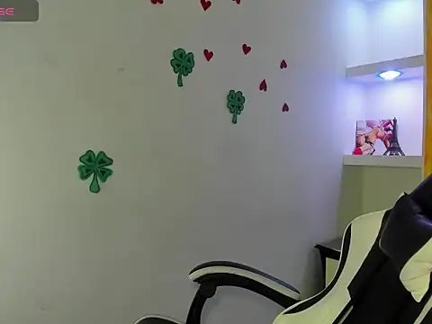 Noah carter16 online show from April 17, 12:07 pm