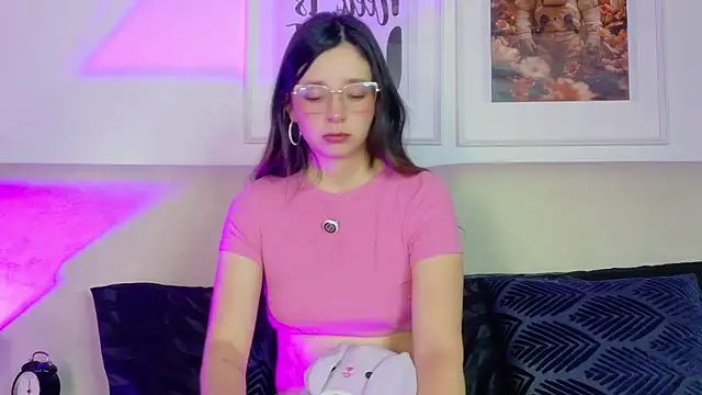 Gabbie Danger online show from April 15, 11:44 am