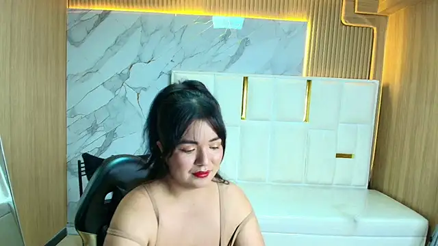 Sasha tf online show from April 18, 8:20 pm