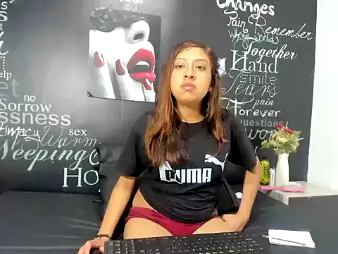 Sofiia  Cute1 online show from April 14, 7:36 pm