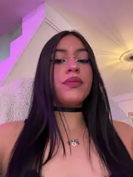 Kattze  online show from April 16, 9:50 pm