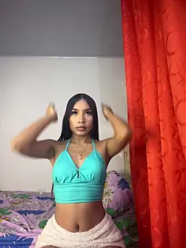 pocahontasbaby  online show from April 24, 6:27 am