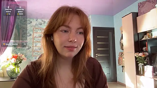 FairyFl0ra online show from April 14, 1:05 am